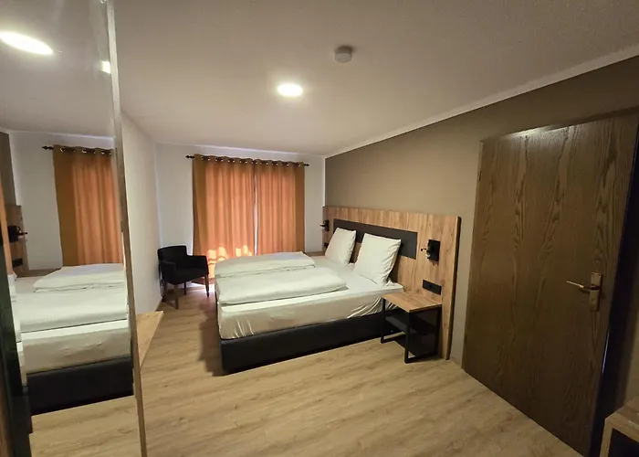 イン Landgasthof Kreuz Mit Gaestehaus *